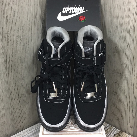 nike jester black and white